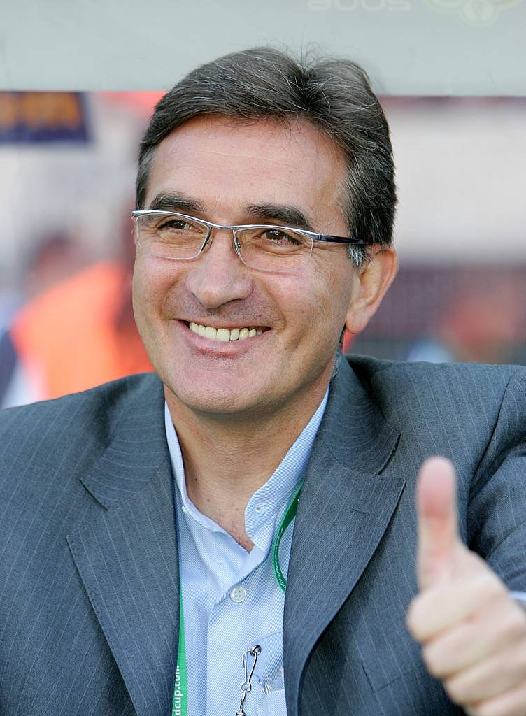 伊万:我能帮助国足走出低谷!_足球_主帅_挑战