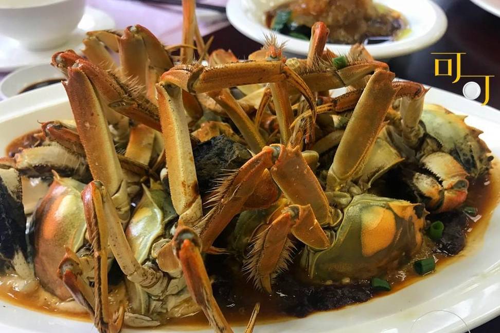 春游去农家乐午餐8个人10个菜,海鲜为主500元一桌,你觉得值吗_宁波