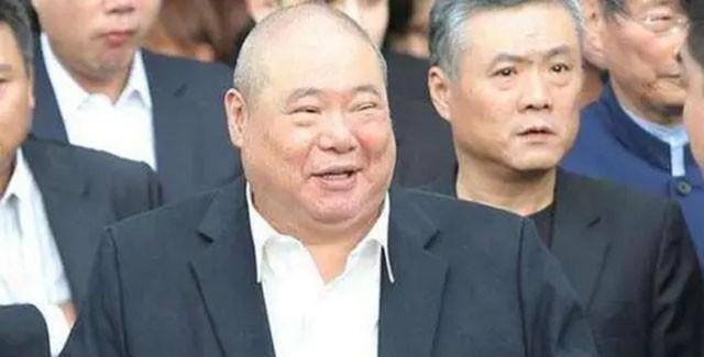 "竹联帮"帮主叱咤台湾,儿子15岁坐牢75年,花光家产