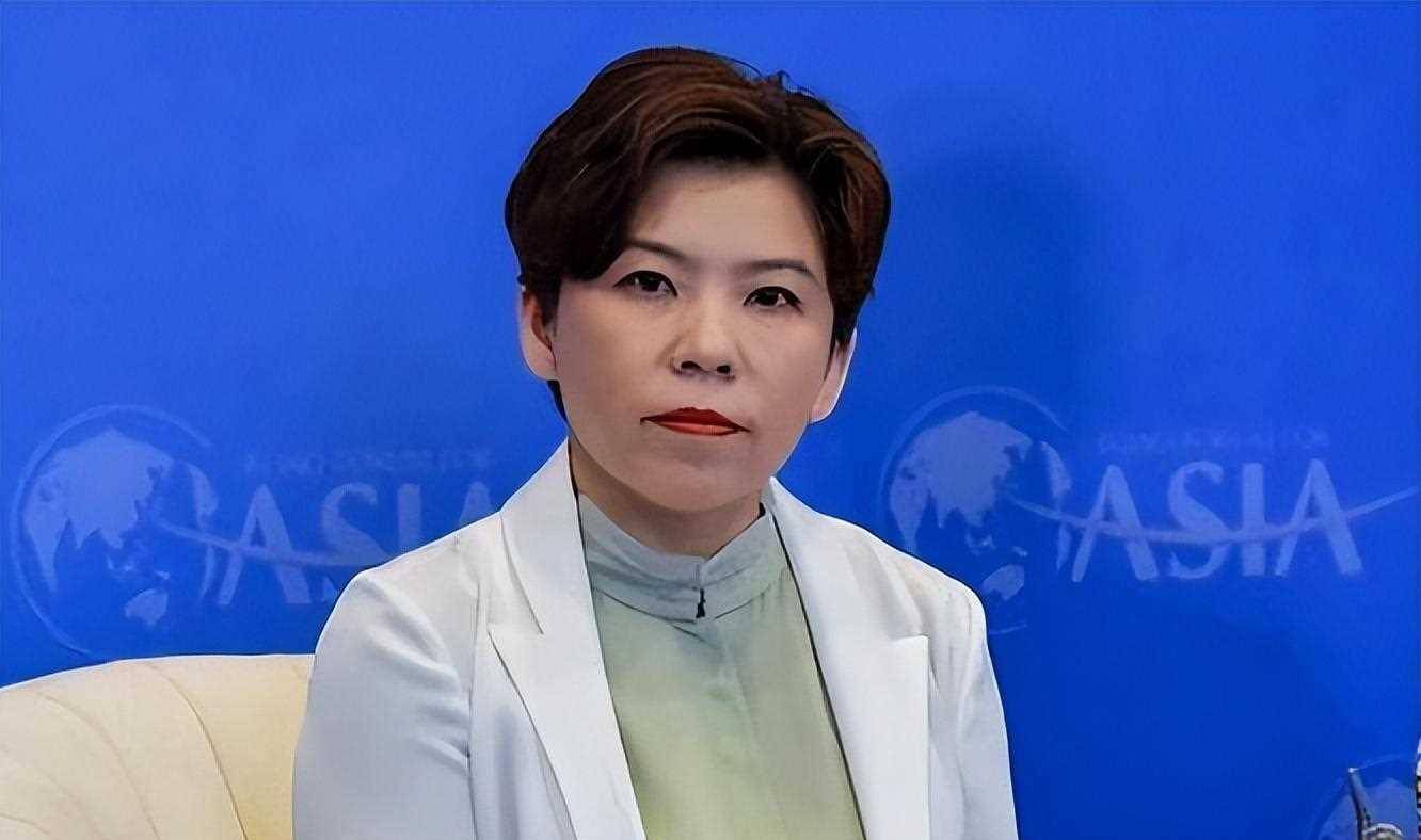 "乒坛传奇"邓亚萍:身价上亿,男子身居高位,儿子现状让人意外_体育