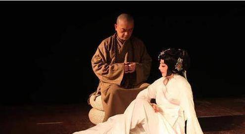 女子去寺庙求子,不料众僧却被缉拿?最终寺院求子的真相被揭开