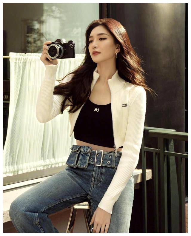 江疏影:从清纯校花到迷倒胡歌,单身生活中的她现状如何?