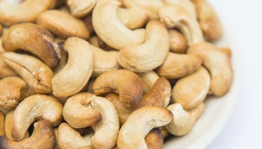花生_腰果_作用