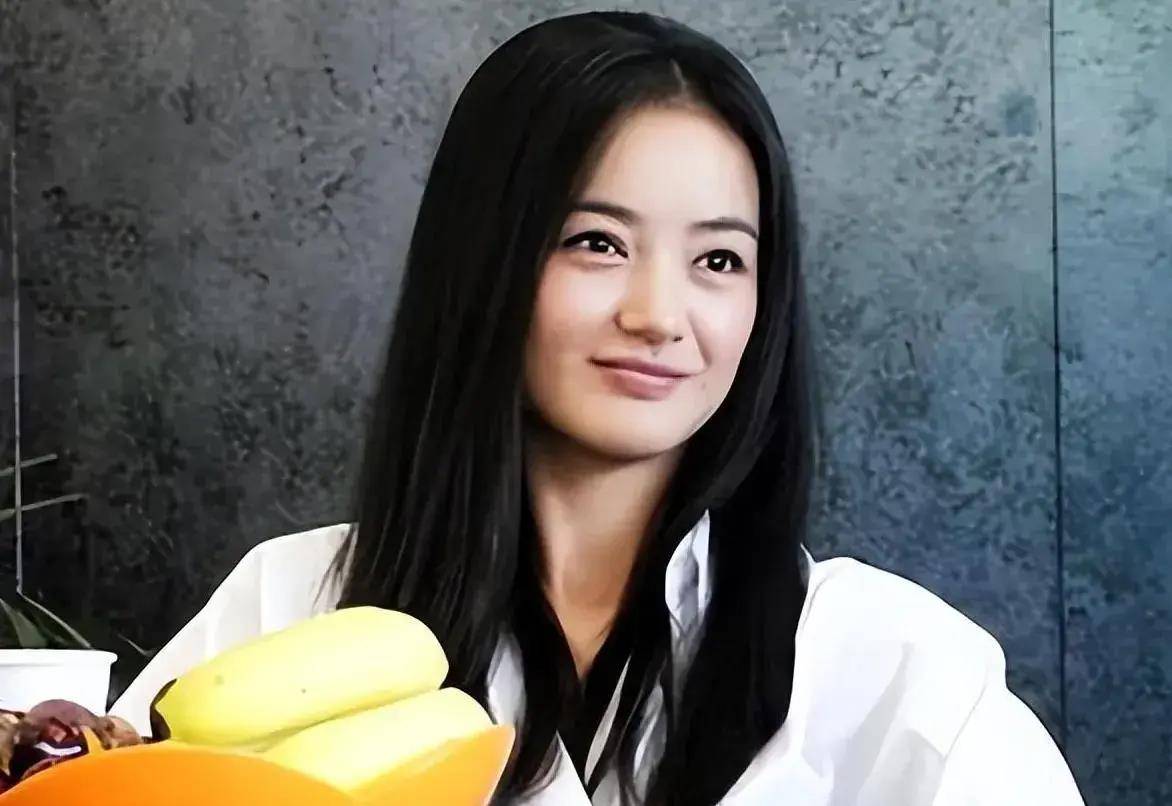 朱杰是胡歌的同学,貌美如花从不炒作,丈夫位列全球亿万富豪榜_生活