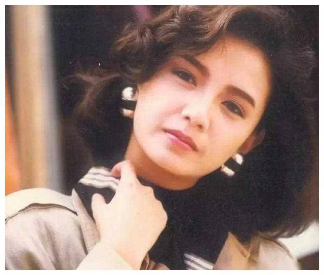 梁朝伟离合梁馨离.豪门弃妇的蜕变.风韵难抹灭._曾华倩_挑战_生活