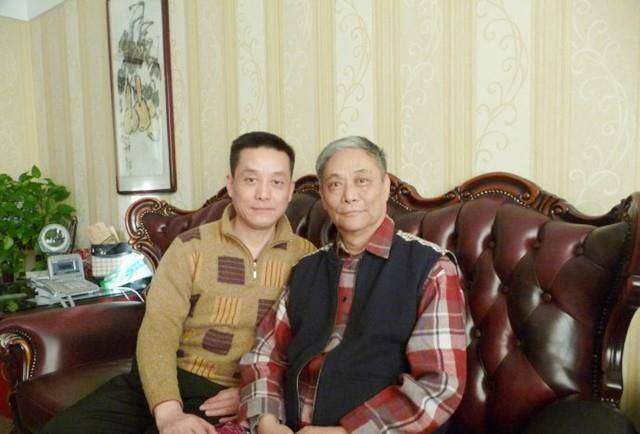 张学津后事:全体徒弟跪拜高喊:"师父,我们都是您的儿子"_京剧_马连良