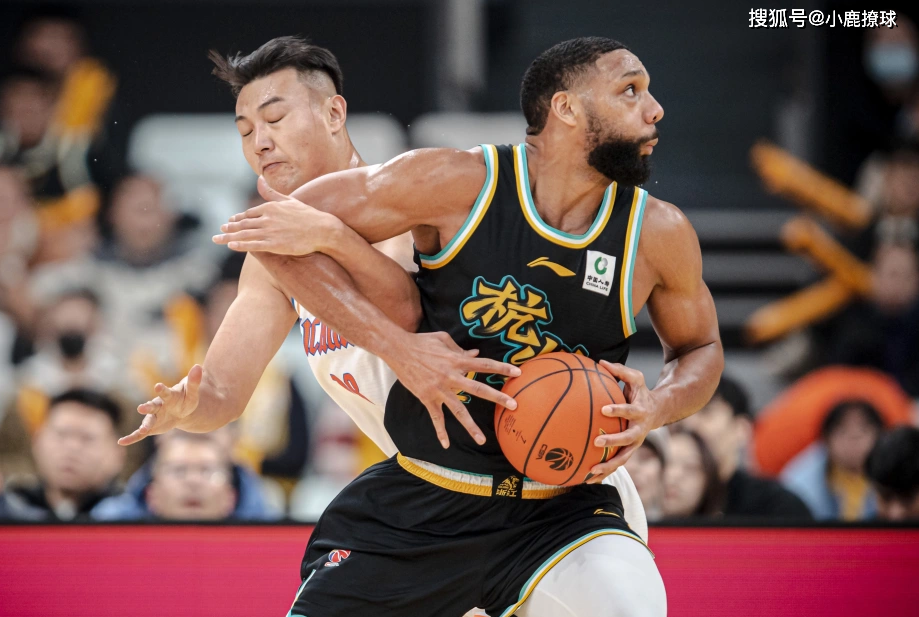 五大核心 三位外援,王博要复仇辽篮_本赛季_胡金秋_奥卡福