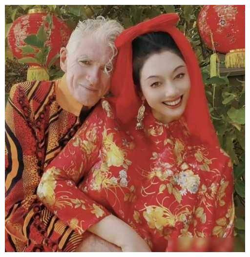 杜可风结婚照合照暖心甜蜜,双双携手笑容灿烂,幸福感爆棚.