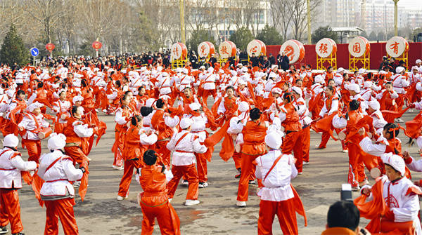 祁县:民俗社火闹新春 民众乐享文化年