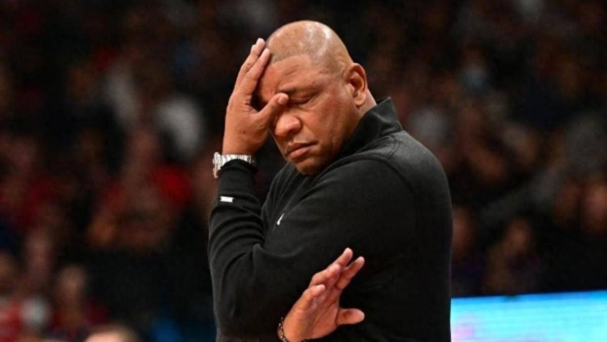 8分!雄鹿变活塞,里弗斯就这能带队夺冠?_雅克沃恩_主帅_战绩