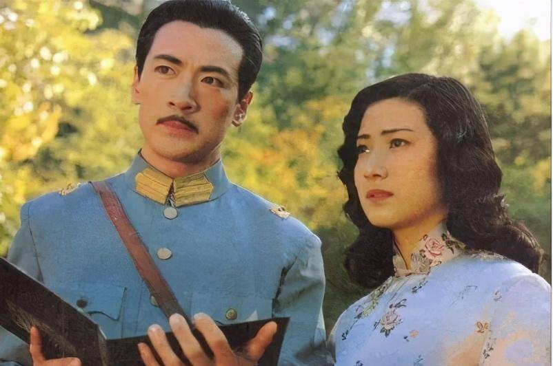 人生赢家寇振海,一婚娶章小蕙二婚娶小21岁娇妻,52老来有喜_李婷