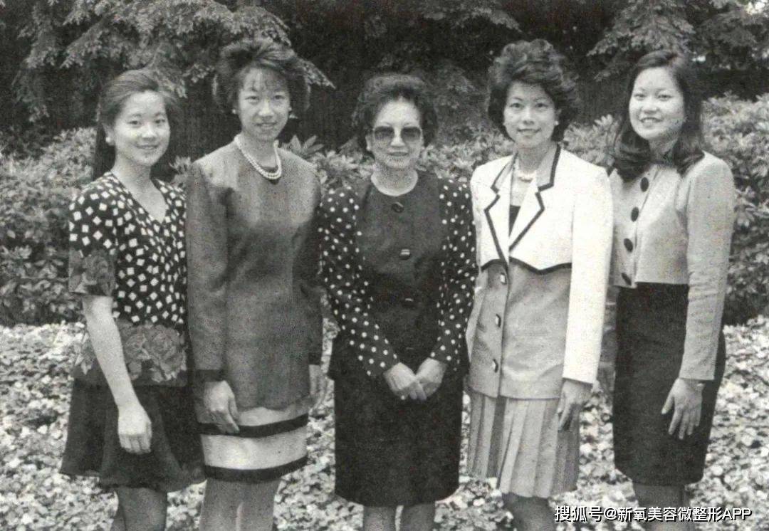 女儿_赵小兰_白宫