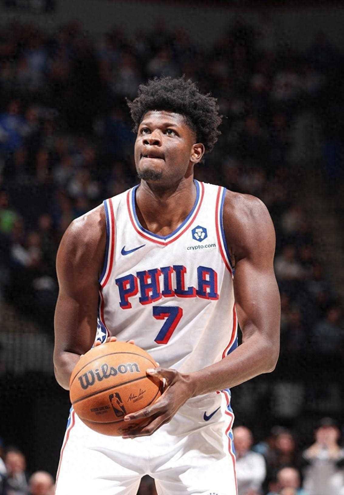 洛瑞将在76人穿7号球衣 此前穿7号的班巴改_球迷_球员_费城