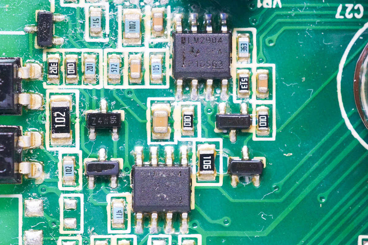 电源设计还得看华为,netengine ar系列路由器350w电源模块拆解_电容