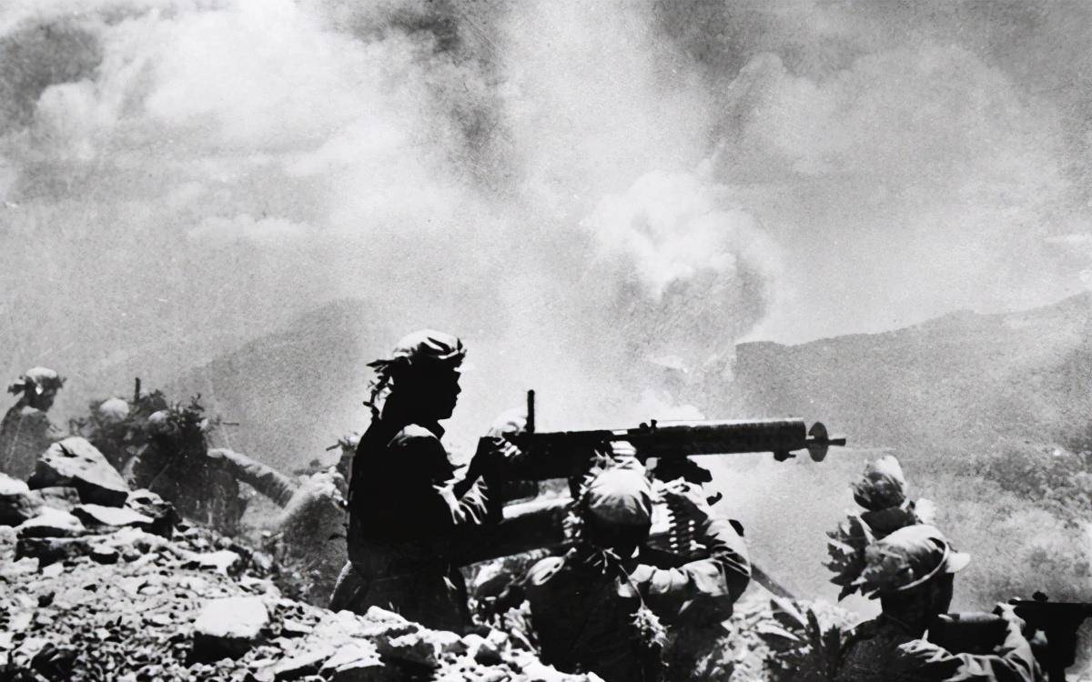 中国独臂将军歼敌2万,打得韩国撤编制,让韩国如今都