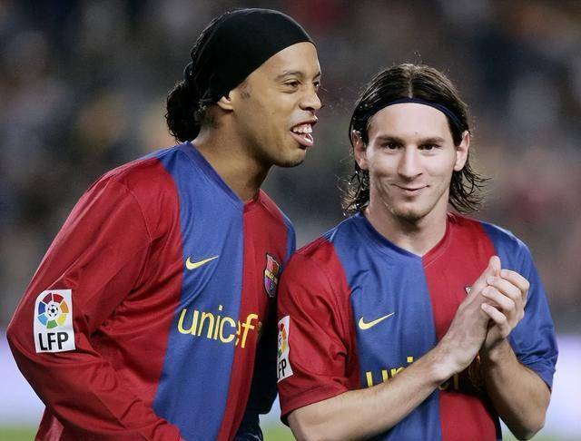 小罗用天赋征服我们给我们快乐,如今深陷重罚,破产和