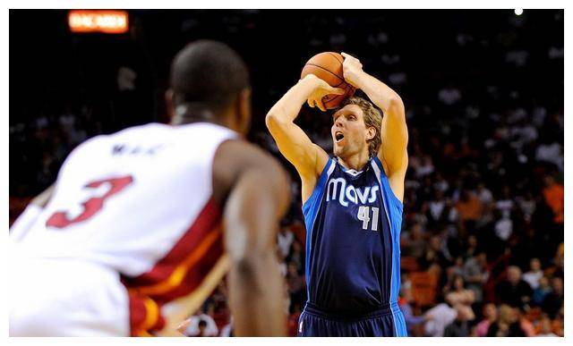 詹姆斯能砍多少分?全进罚球让你惊呆!_命中_比赛_球员