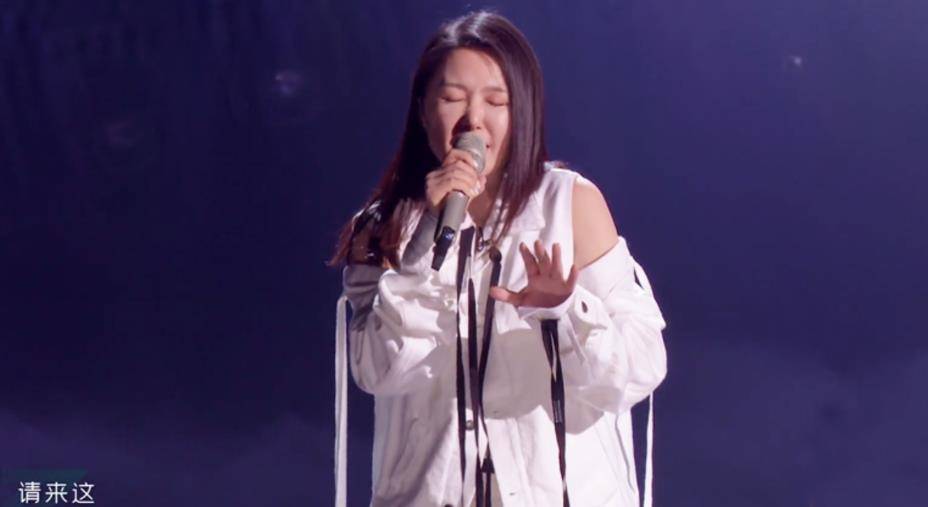 遭节目组三次忽视,谭维维的翻盘之路有多难_超女_舞台_观众