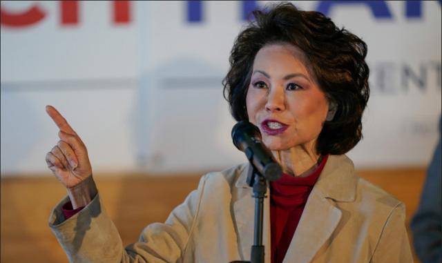 赵小兰,如何戎马政坛?