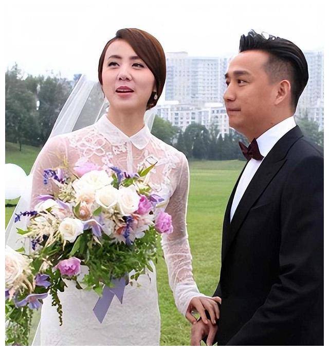 17岁的孙莉被黄磊追到手,旧照曝光,惊现幸福秘籍!_爱情_家庭_事业