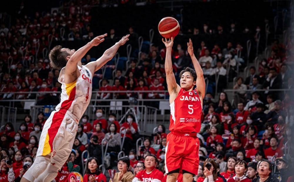 防守_日本队_突破