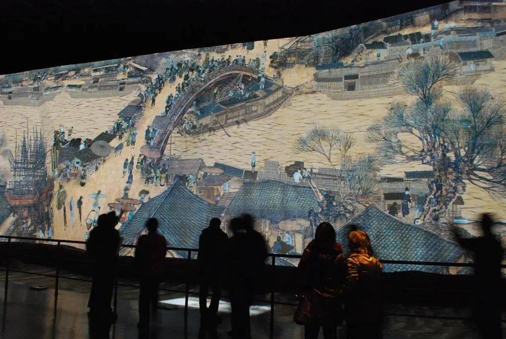 殷墟博物馆新馆正式开馆,全息投影助力大众看文物_观众_数字_科技