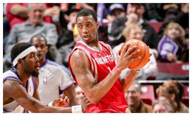 10名球星遭受重伤,未能重返巅峰状态,令人唏嘘不已._受伤_伤病_篮板