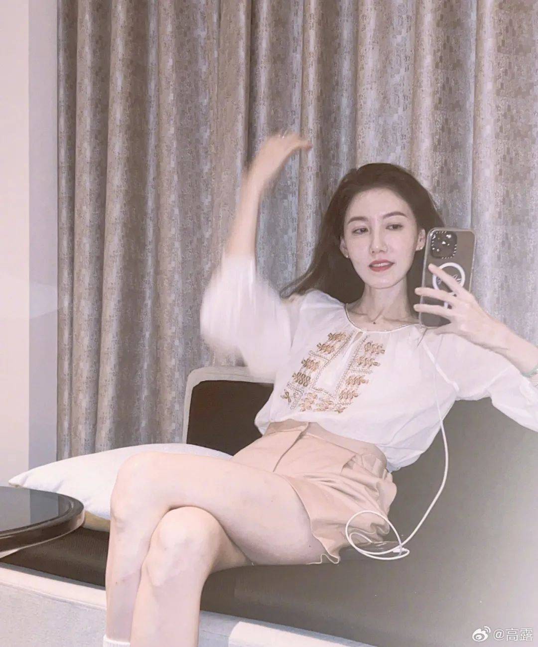 女星高跟鞋美腿盘点:高露,佟丽娅,肤白貌美仙气爆表!_魅力_身材_气质