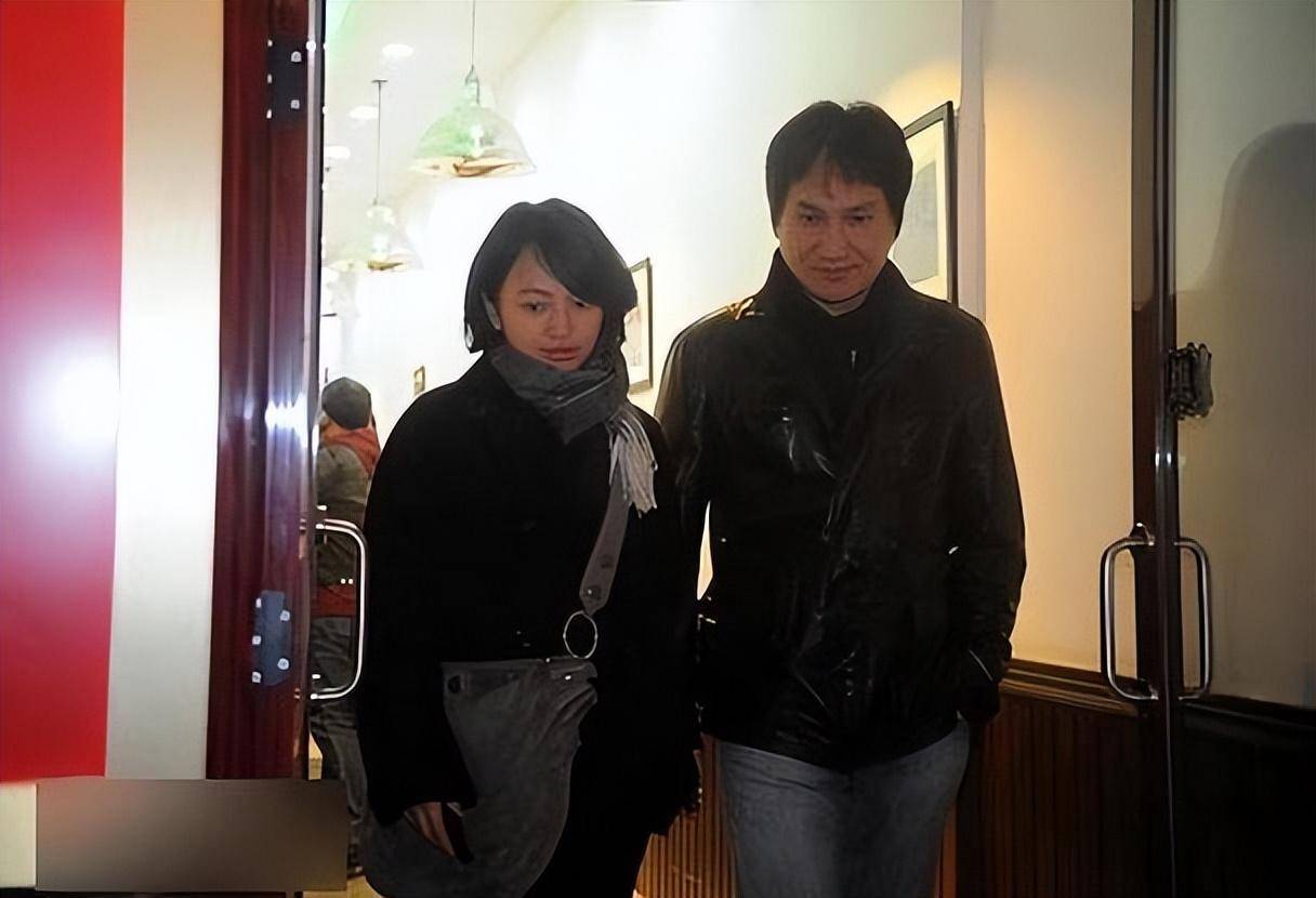 37岁成华谊老板娘,手握大半个娱乐圈,罗海琼的后半生却并不精彩_生活