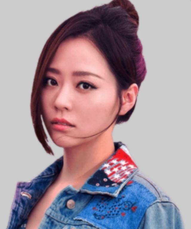 但作为一个歌手,她是有天赋的.作为一个学生,张靓颖不是很优秀.