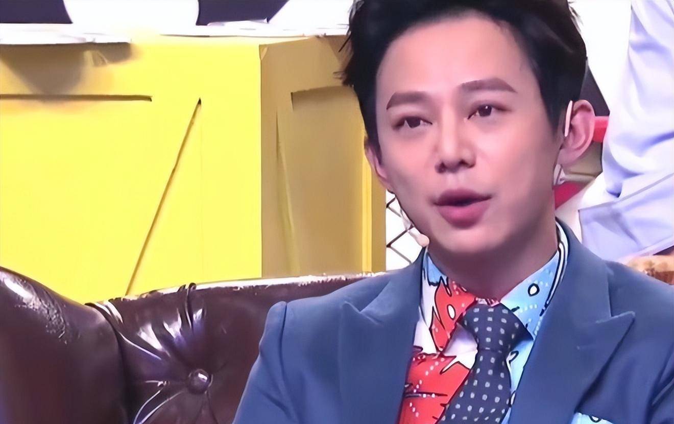 何炅恨了8年的人,再见时哽咽:都怪我一念之差搭上女孩一生幸福_陈翰宾