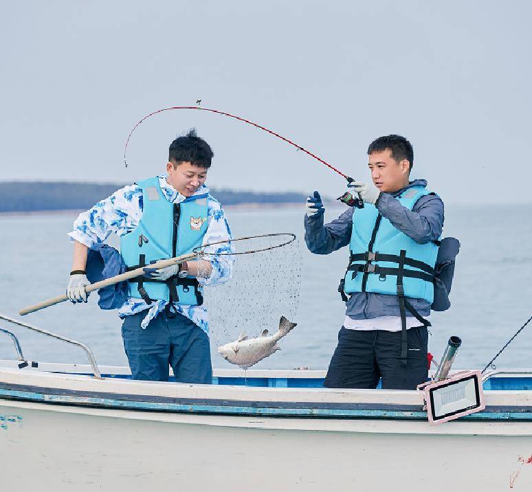 流"刘奕君:戏里恶毒大反派,戏外携手太太吕梓瑗15年_表演_电影_张嘉译