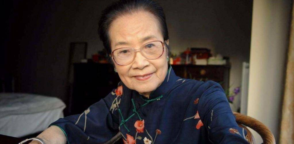 叶曼:胡适邀请她读北大,她一生只要一个答案,为此坚