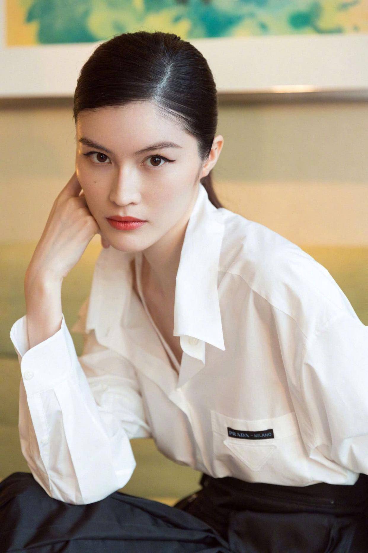 陈伟霆何穗疑似恋情曝光,男方不介意女方疑似曾有婚史?