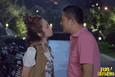 张嘉译被吻得嘴肿 胡歌被亲到呕 吻戏一姐惹大祸_王晓晨_演技_银幕