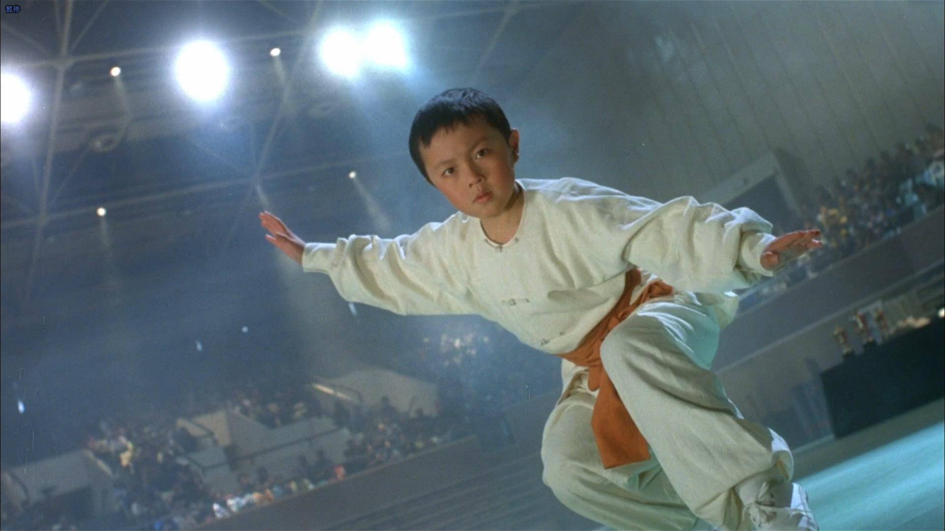 从李连杰的"御用儿子"到"网大一哥",39岁的谢苗怎么还不红?