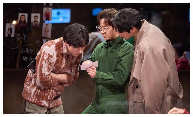 《大侦探9》烧脑综艺,聚焦热点事件,普法宣传,引爆观影热潮.