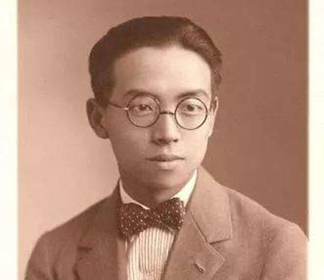 却依然被培养成了一个极为出色的大人物