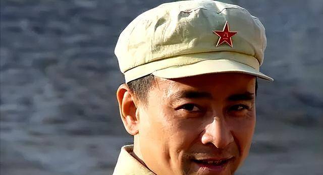 演员罗钢:娶小23岁郝蕾,陪娇妻战胜家族遗传病,48岁老来得子_罗刚