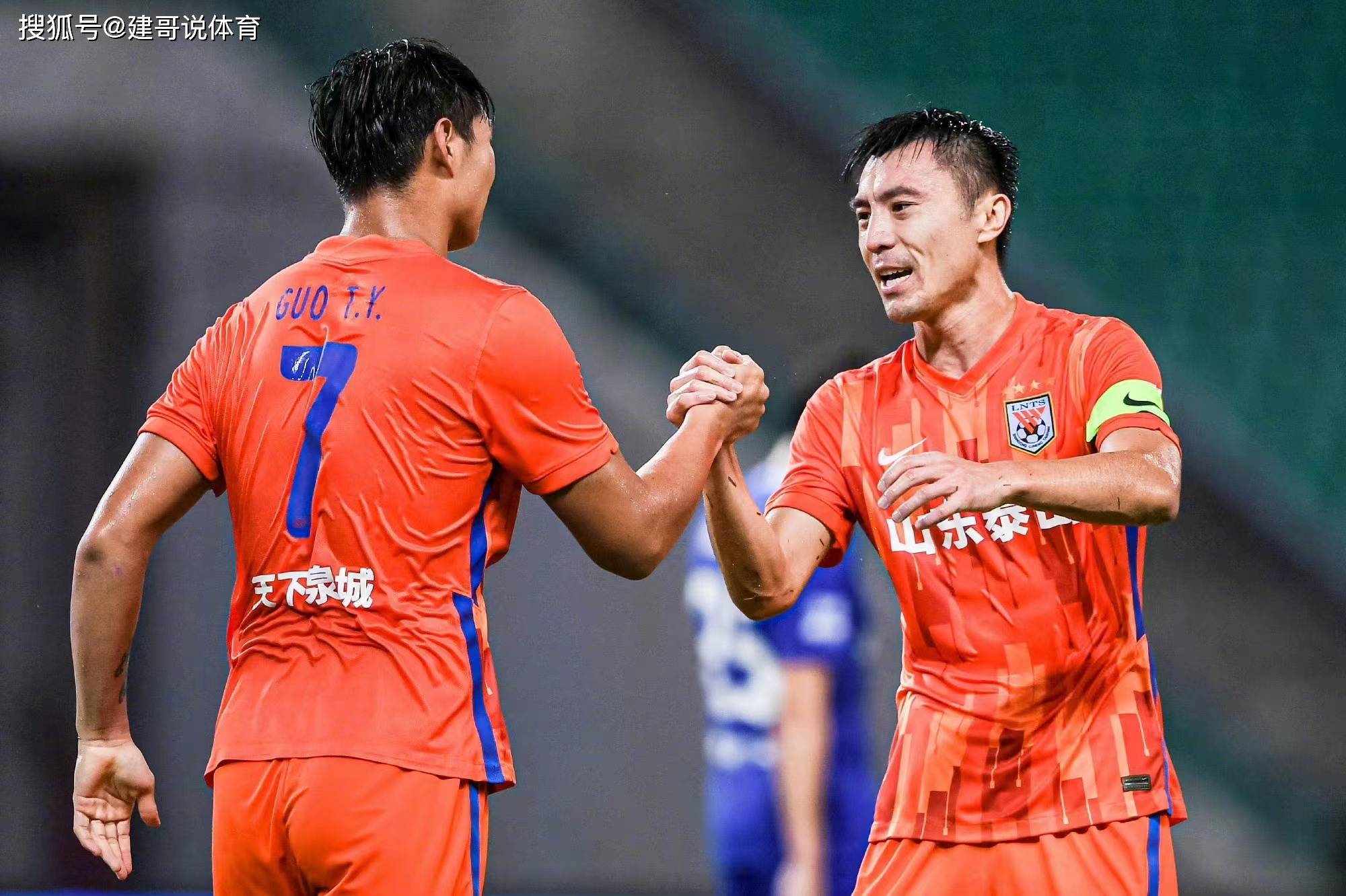 郭田雨或再战中超,传闻下家青岛西海岸_山东_球员