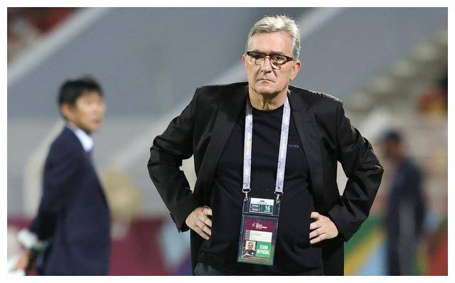 国足新帅王大雷清洗两大队长,换门将,名单调整!_伊万科维奇_球员_比赛