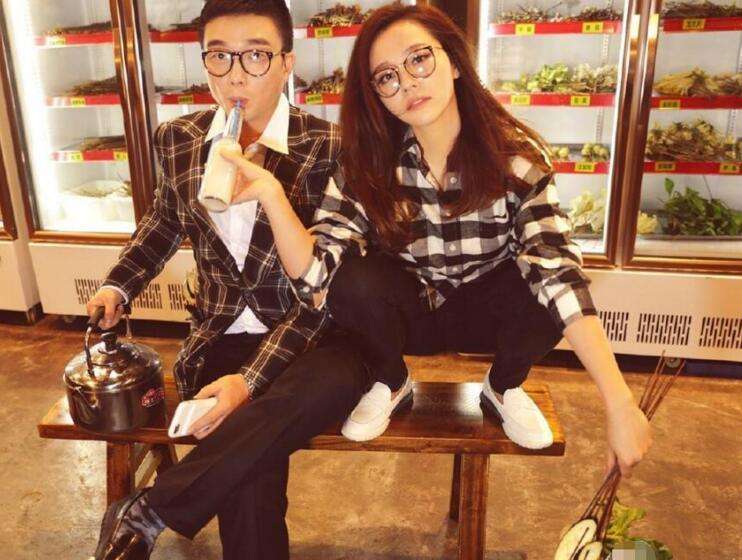 张靓颖母亲:支持女儿分手,回来吧妈照顾你,不能让女儿受委屈_父亲