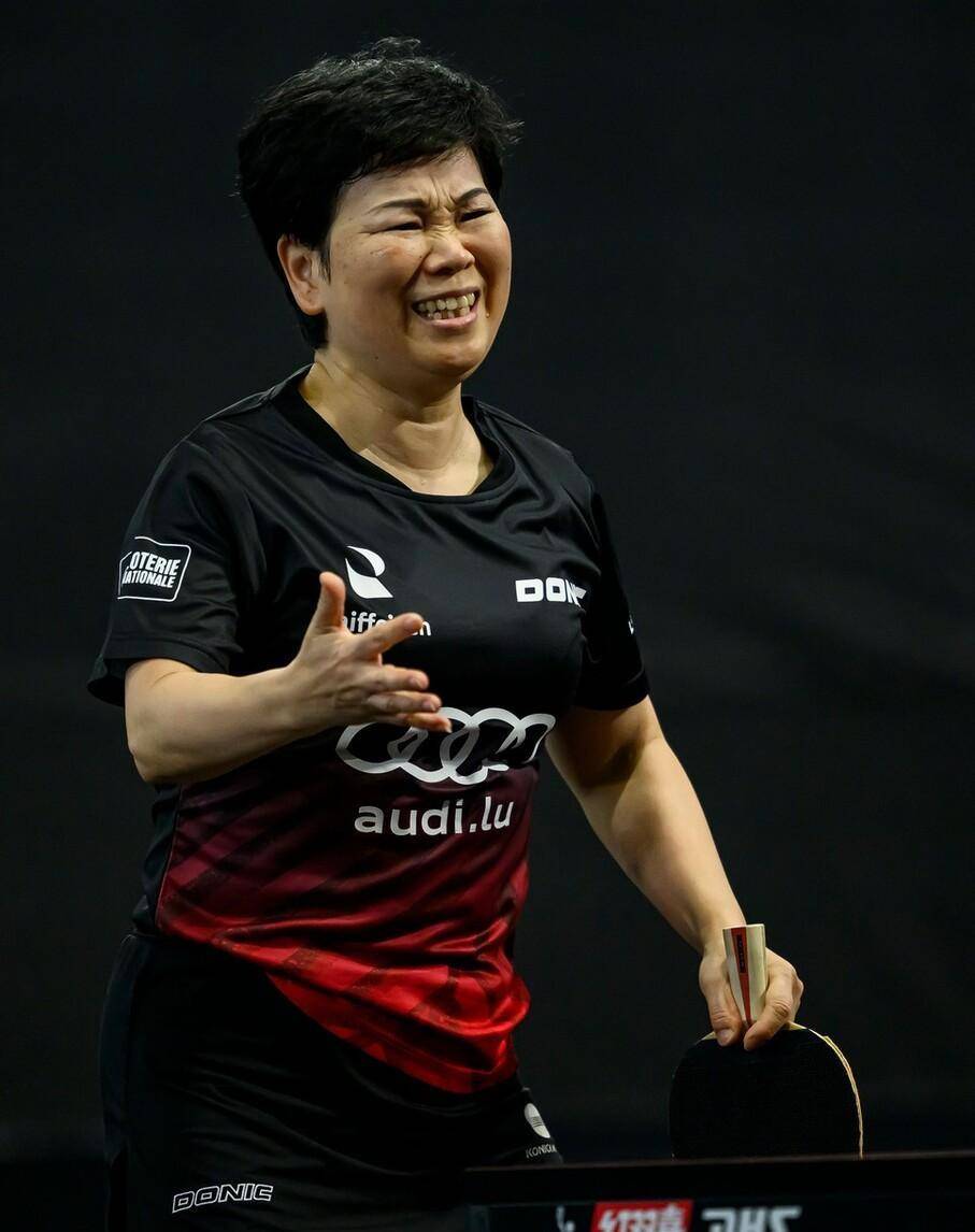 跨国乒乓情深:倪夏莲的坚持与回馈