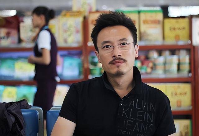 正午阳光出品,郭晓东领衔主演,开年爆款预定,春节有的看了_作品_角色