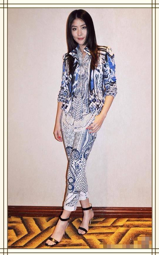 陈慧琳演唱会开场舞尴尬,被调侃像猩猩,网友:我看6遍都没看懂_嘉宾