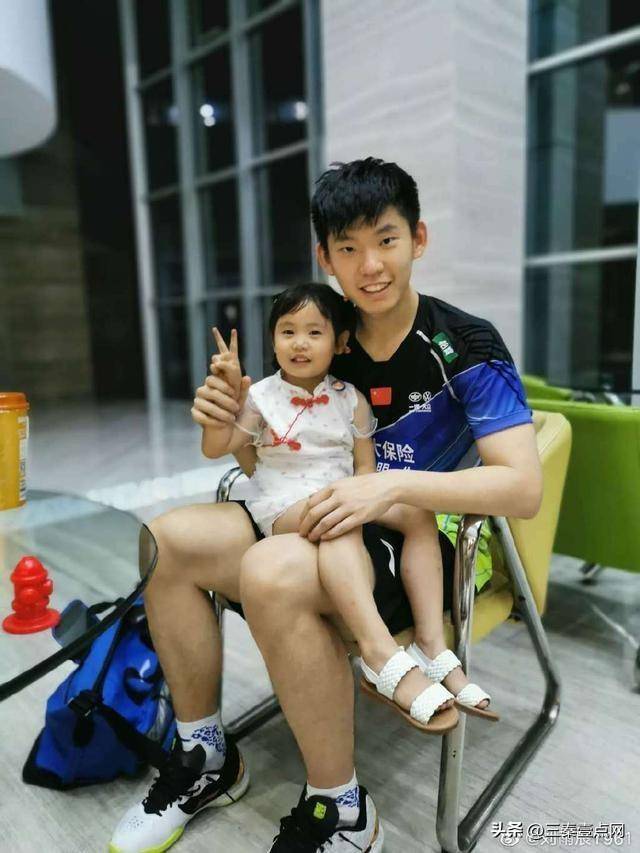 刘雨辰黄雅琼家庭背景生活细节_亨德拉_图图_羽毛球队