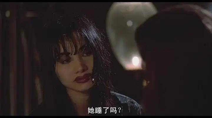 1996年第二集《乌鸦2:天使之城》说,八年后,主角又回来帮别人报仇了.