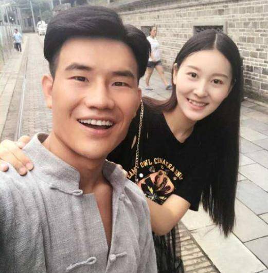 这个角色是由谢孟伟出演的,当时他才14岁,如今已经30岁了.