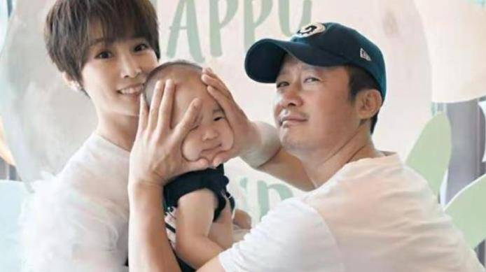 "无所谓",刚出生时差点夭折,如今是亿万家产继承人_谢楠_事业_吴优