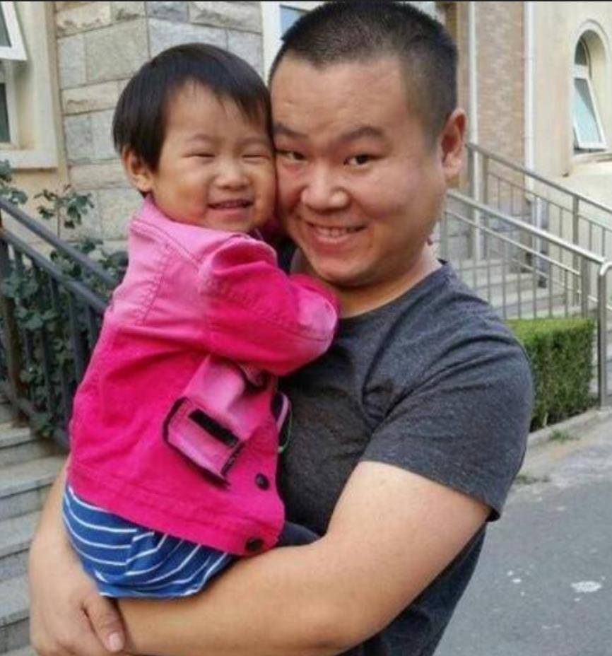 岳云鹏:从保安,传菜员,到"喜剧之王"的坎坷人生_郭德纲_表演_孔云龙